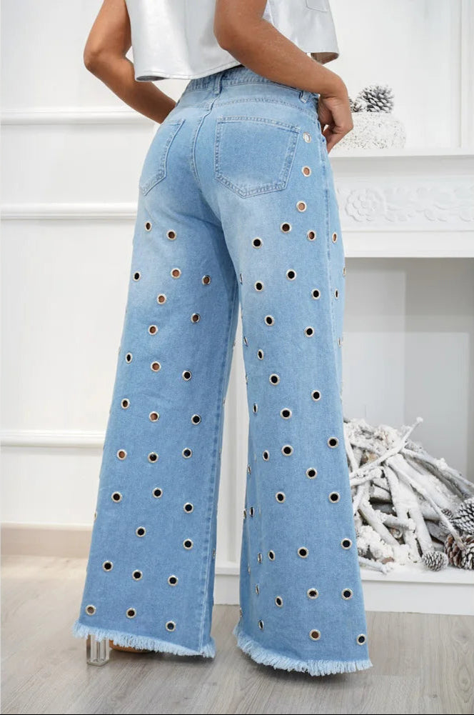Women's Light Wash Wide-Leg Grommet Jeans