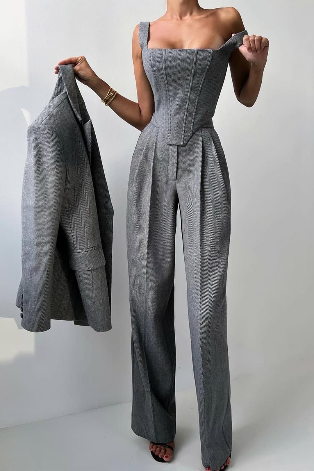 Catalina Women's Co-ord Set with Wide Legs with Lapels and Pleats, photo 8