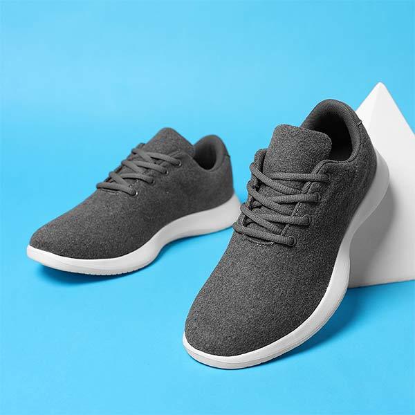 Running Shoes photo 5
