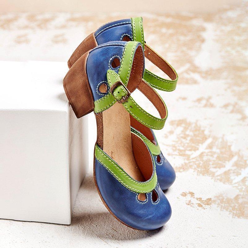 Maya Women's Mary Jane Shoes with a Buckle and a Block Heel and Colour Blocking, photo 1