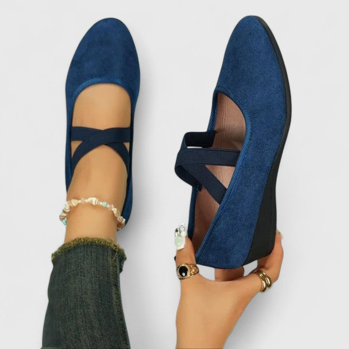 Jynna | Women's Everyday Shoes photo 2