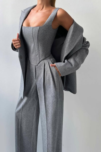Catalina Women's Co-ord Set with Wide Legs with Lapels and Pleats, photo 6