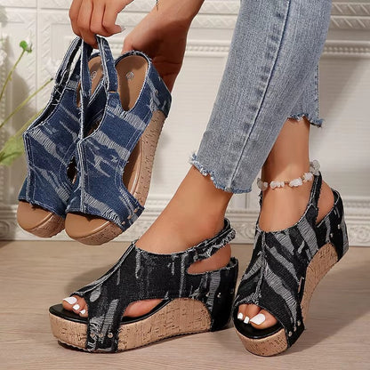 Edith Women's Sandals with a Wedge Heel in Black, photo 7