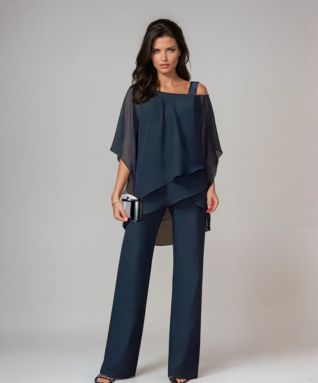 India Women's Co-ord Set with Wide Legs and an Asymmetric Cut, photo 4