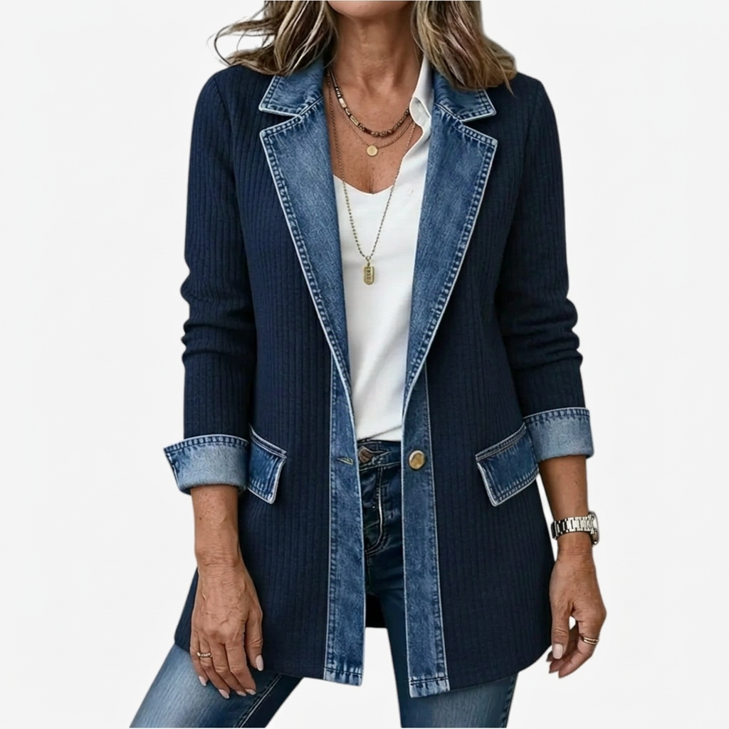 Kelly Women's Sweater in Ribbed Knit with Lapels and Pockets, photo 1